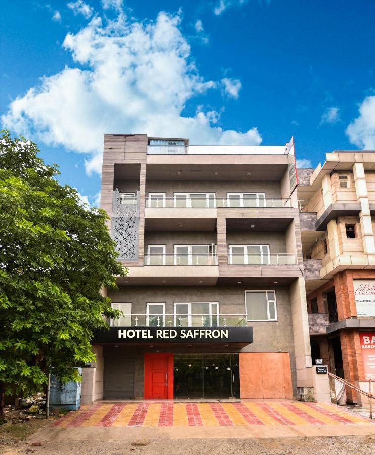 Hotel Red Saffron Νέο Δελχί Εξωτερικό φωτογραφία